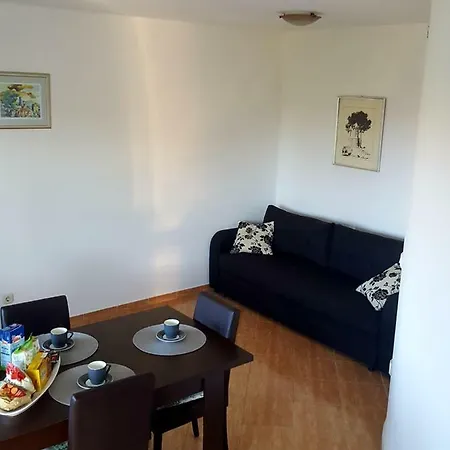 Apartment Apartman Sukosan